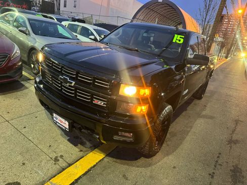 Used 2015 Chevrolet Silverado 1500 LT w/ Midnight Edition image 5
