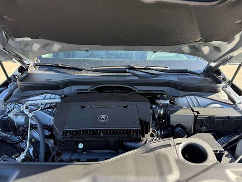Certified 2026 Acura MDX SH-AWD w/ Technology Package image 9
