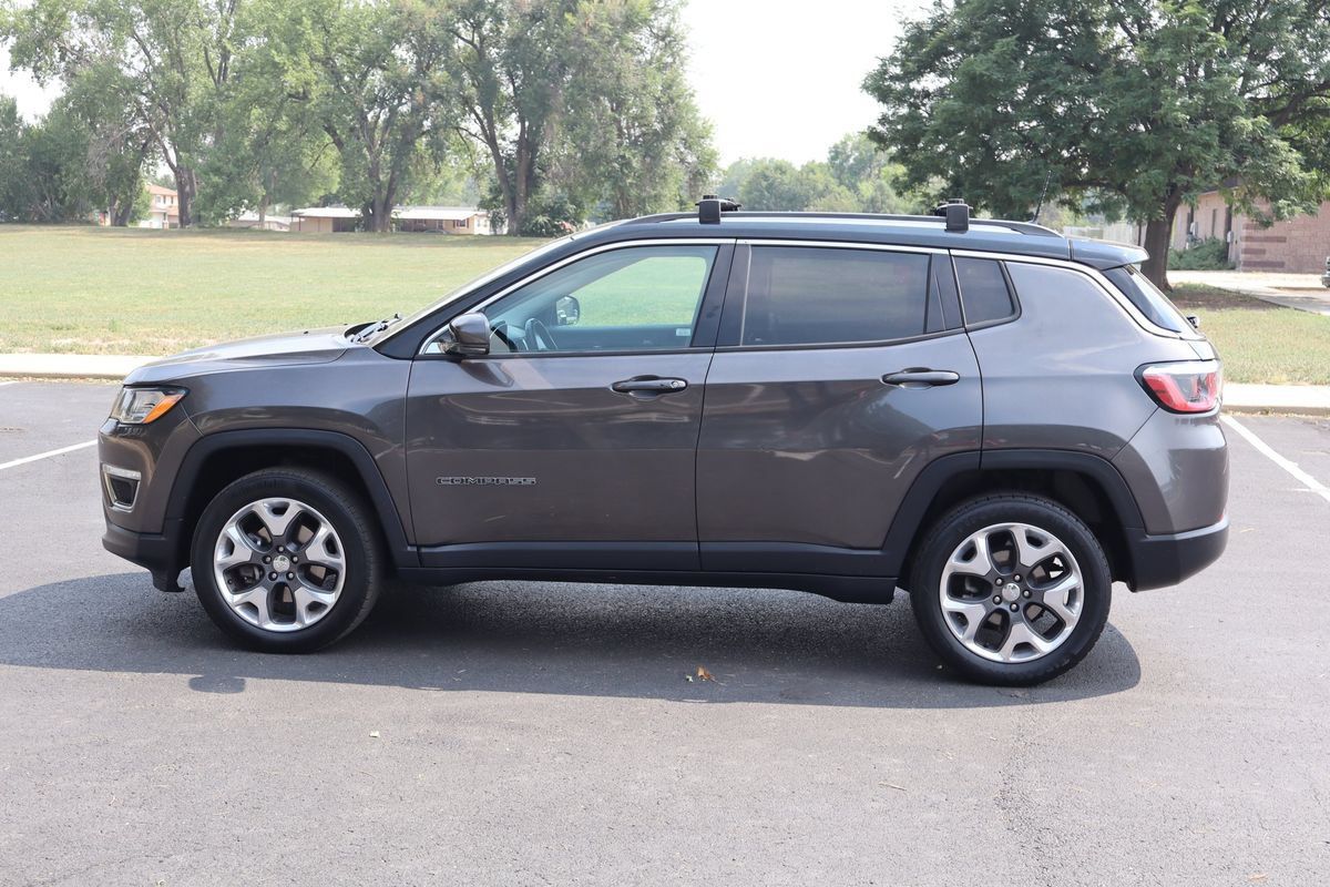 Used 2019 Jeep Compass Limited AWD/4WD image 9