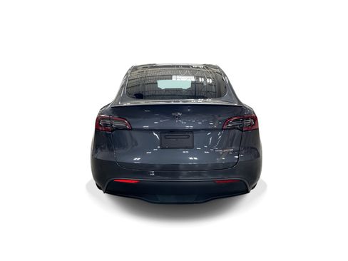 Certified 2023 Tesla Model Y Performance AWD/4WD image 5