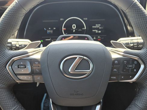 New 2026 Lexus TX 500h AWD image 28