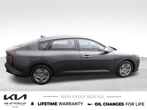 New 2026 Kia K4 FWD image 4