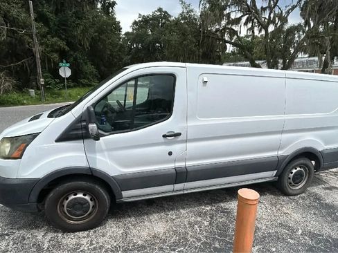 Used 2016 Ford Transit 150 130 Low Roof RWD image 5