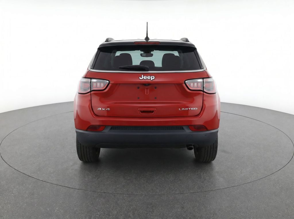Used 2025 Jeep Compass Limited AWD/4WD image 7