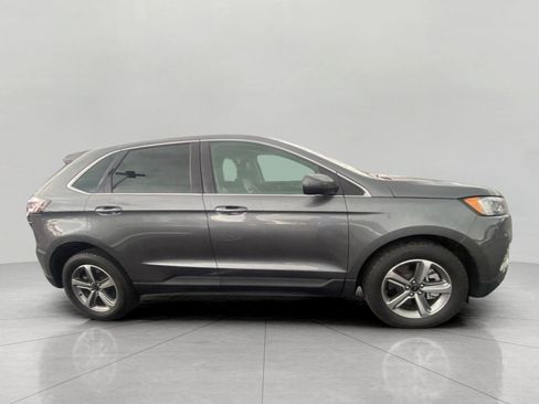 Certified 2024 Ford Edge SEL w/ Convenience Package AWD/4WD image 9