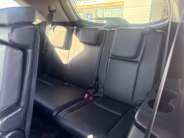 Used 2015 Toyota Highlander XLE FWD image 25