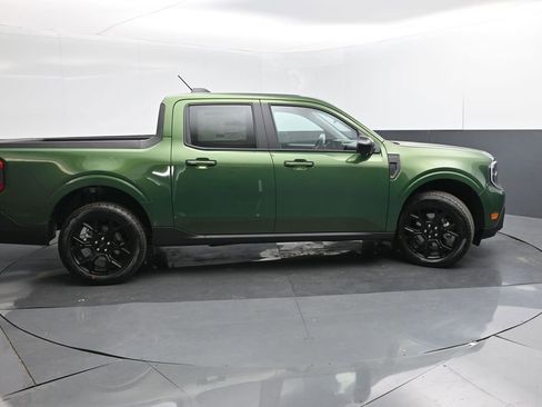 New 2025 Ford Maverick Lariat w/ Black Appearance Package image 7