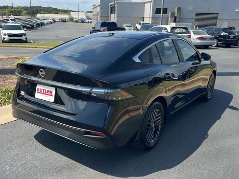 New 2026 Nissan Sentra SV w/ SV Convenience Package FWD image 6
