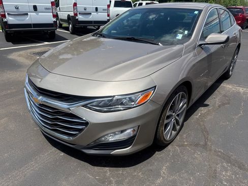 Used 2024 Chevrolet Malibu LT FWD image 9