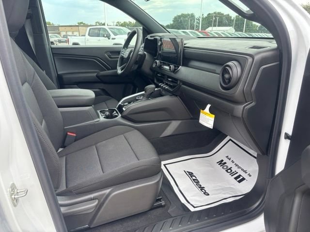 New 2026 Chevrolet Colorado Trail Boss AWD/4WD image 22