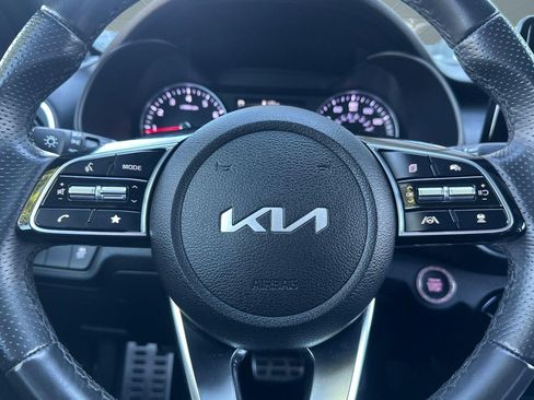 Used 2024 Kia Forte GT-Line image 15