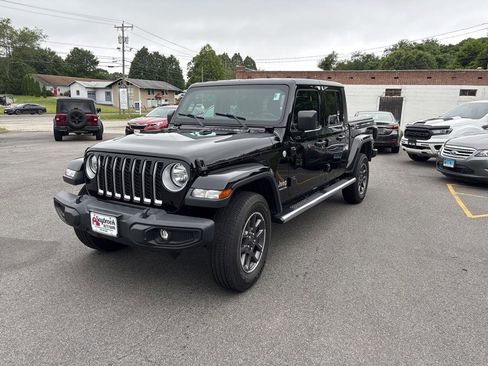 Used 2021 Jeep Gladiator Overland w/ Popular Equipment Package image 8
