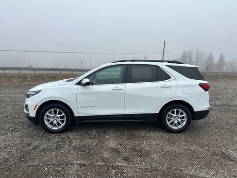 Used 2024 Chevrolet Equinox LT w/ LPO, Floor Liner Package image 3