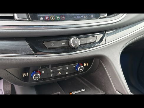 Used 2023 Buick Enclave Essence FWD image 20