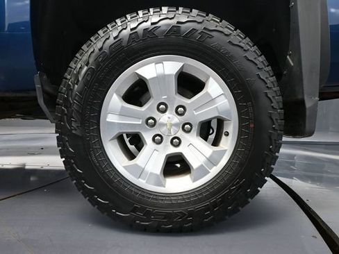 Used 2017 Chevrolet Silverado 1500 LT w/ All Star Edition AWD/4WD image 13