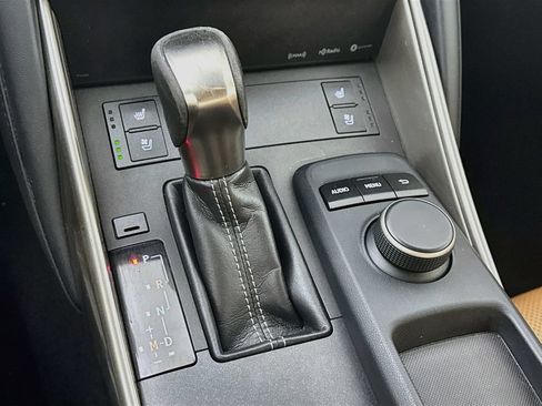 Used 2017 Lexus IS 300 F Sport AWD/4WD image 17