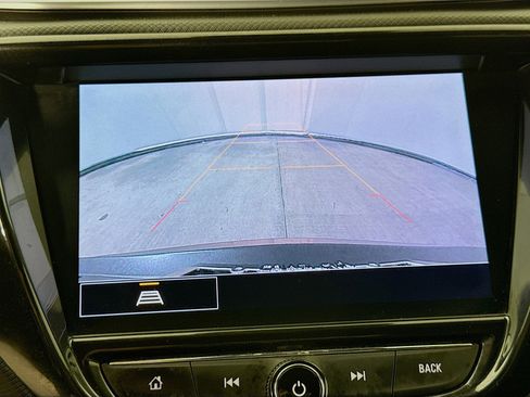 Used 2022 Chevrolet TrailBlazer ACTIV w/ Sun and Liftgate Package FWD image 14