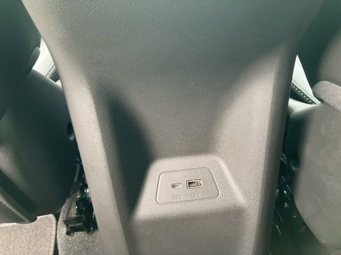 Used 2024 Buick Envision Preferred AWD/4WD image 32