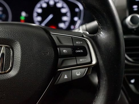 Used 2022 Honda Accord Sport image 13