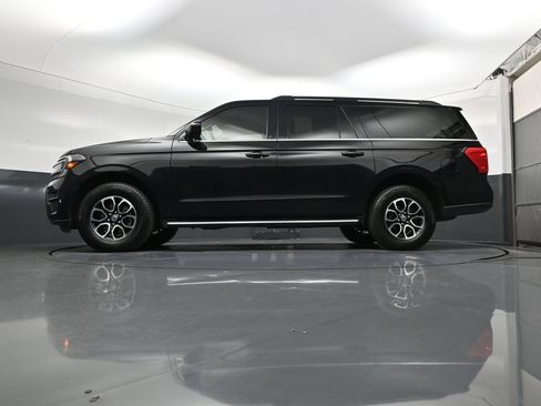 Used 2022 Ford Expedition Max XLT AWD/4WD image 23