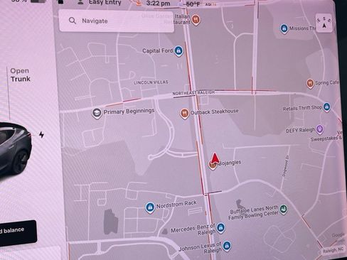 Used 2018 Tesla Model 3 Long Range image 24