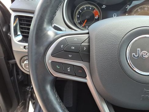 Used 2021 Jeep Cherokee Limited AWD/4WD image 18