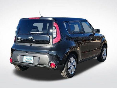 Used 2015 Kia Soul image 6
