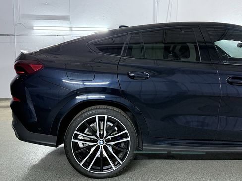 Used 2020 BMW X6 M50i w/ Executive Package image 8