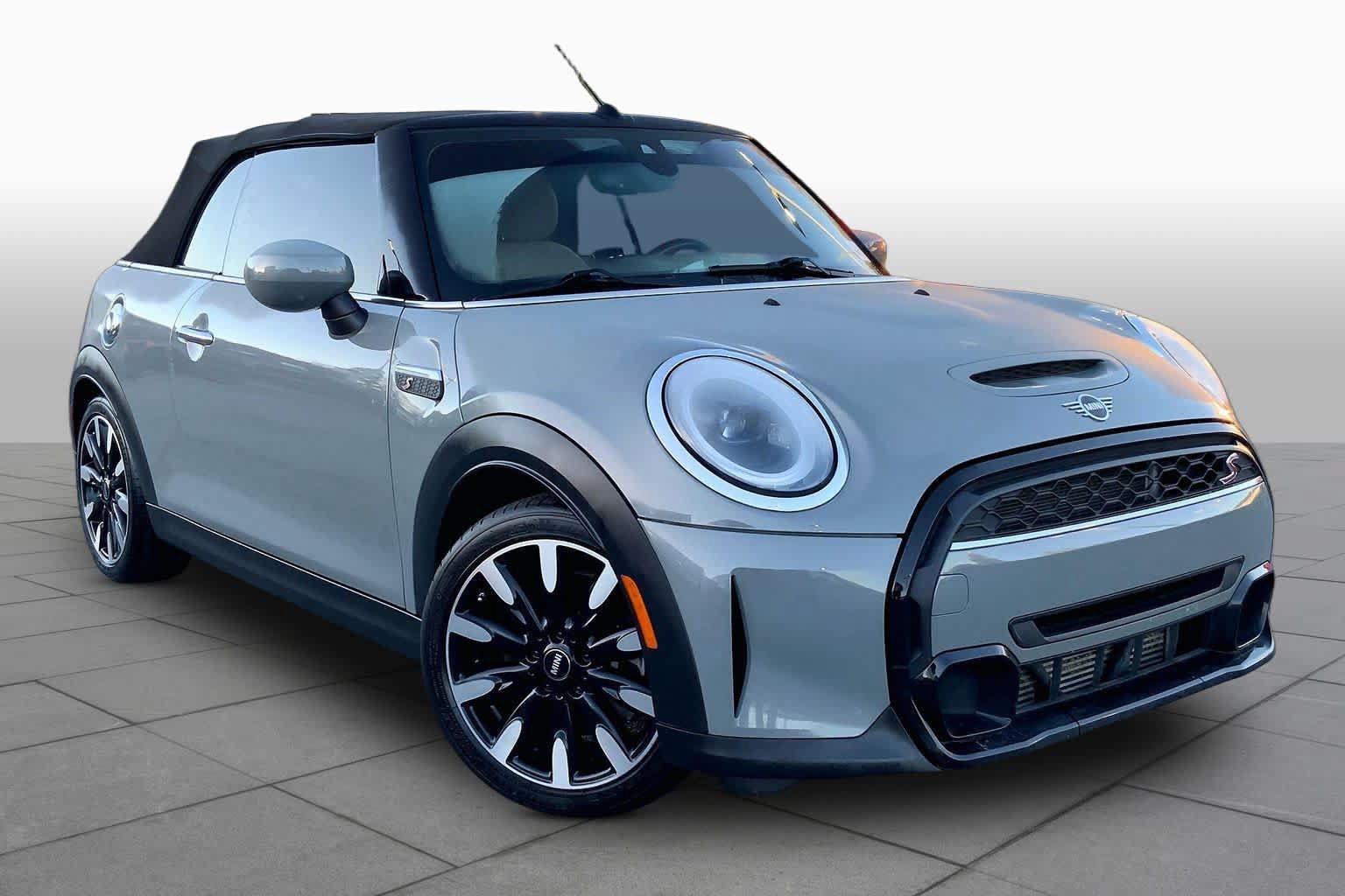 Used 2022 MINI Cooper S FWD image 2
