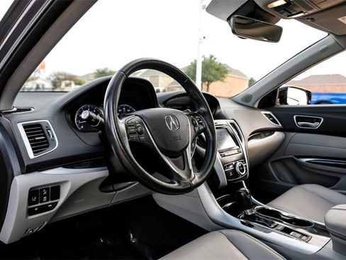 Used 2019 Acura TLX w/ Technology Package image 2