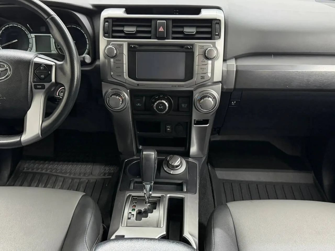 Used 2016 Toyota 4Runner SR5 Premium AWD/4WD image 19