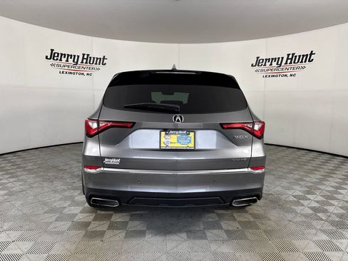 Used 2023 Acura MDX w/ Technology Package AWD/4WD image 5