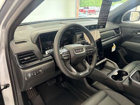 New 2026 GMC Terrain AT4 w/ Technology Package II AWD/4WD image 10