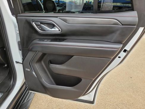 Used 2022 Chevrolet Tahoe RST w/ Luxury Package image 11