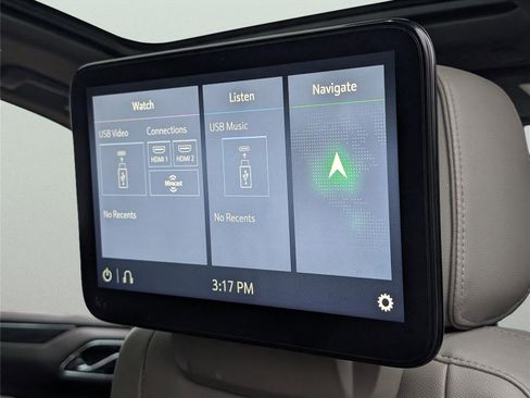 Used 2021 GMC Yukon SLT w/ SLT Luxury Plus Package image 11