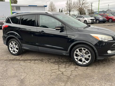 Used 2016 Ford Escape Titanium w/ Equipment Group 301A image 2