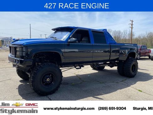 Used 1999 Chevrolet Silverado 3500 4x4 Crew Cab w/ Preferred Equipment Group 3 image 1