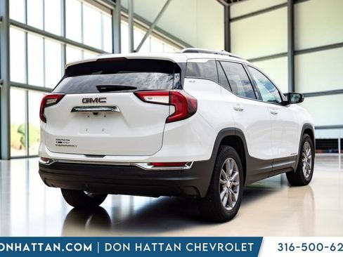 Used 2023 GMC Terrain SLT FWD image 24