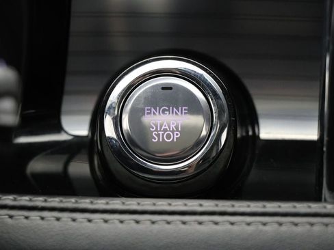 Used 2022 Lincoln Corsair AWD w/ Premium Package image 25