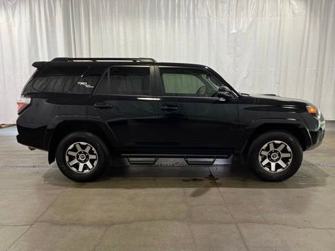 Certified 2024 Toyota 4Runner TRD Off-Road Premium w/ Off Road Premium Plus Package AWD/4WD image 3