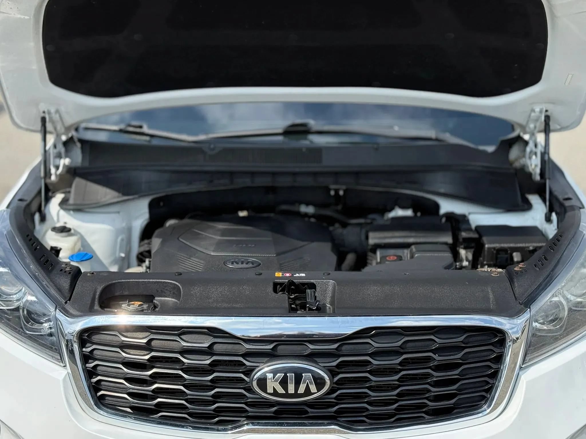 Used 2020 Kia Sorento FWD V6 image 29