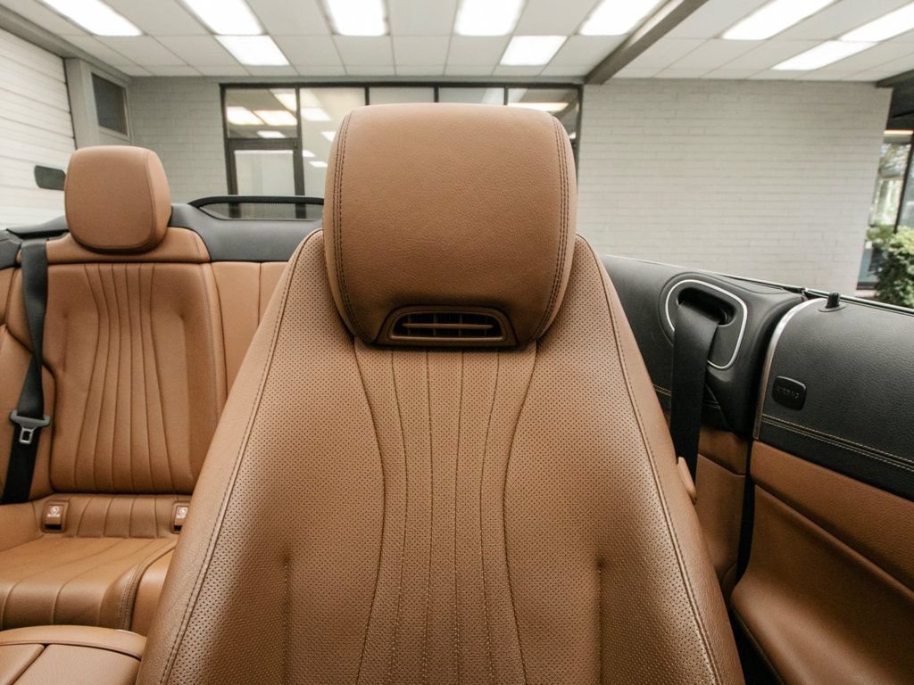 Used 2020 Mercedes-Benz E 450 4MATIC Cabriolet image 28