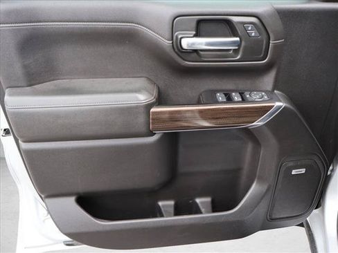 Used 2019 Chevrolet Silverado 1500 RST w/ All-Star Edition AWD/4WD image 10