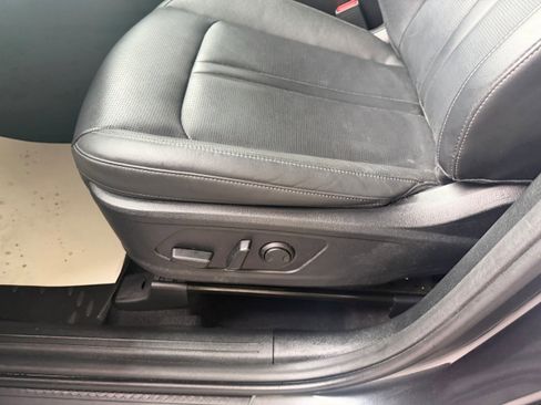 Used 2024 Kia Sorento S w/ Panoramic Sunroof Package AWD/4WD image 18