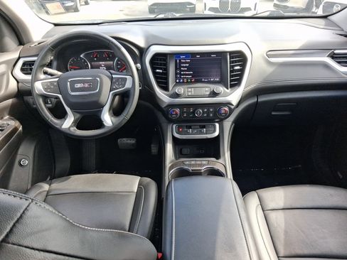 Used 2023 GMC Acadia SLT FWD image 8
