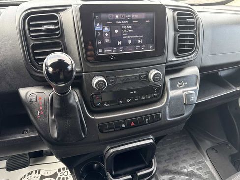 Used 2024 RAM ProMaster 2500 FWD image 7