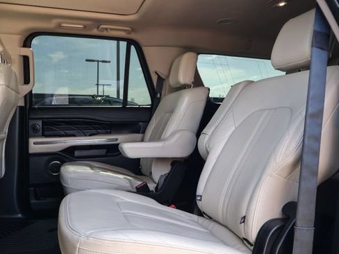 Used 2021 Ford Expedition Max Platinum AWD/4WD image 8