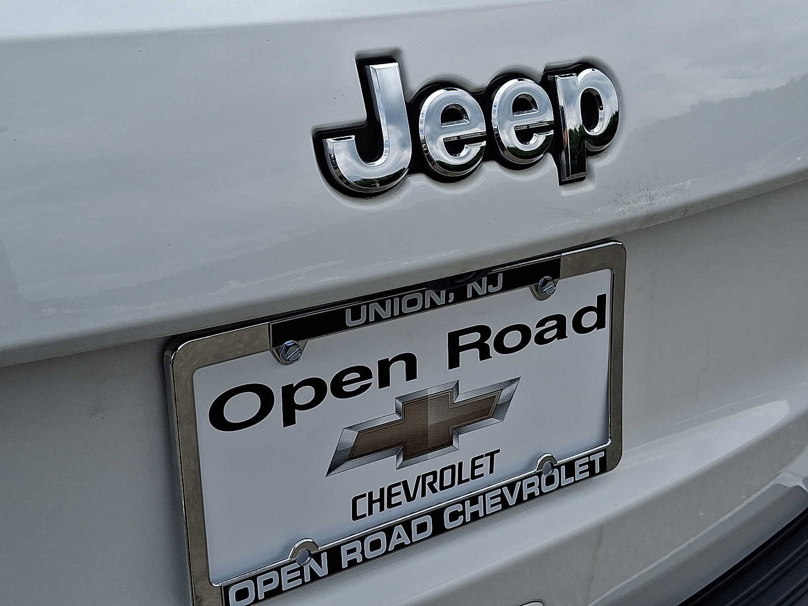 Used 2021 Jeep Grand Cherokee Limited w/ Premium Lighting Group AWD/4WD image 30