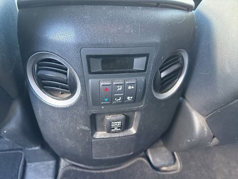 Used 2011 Honda Pilot LX image 15