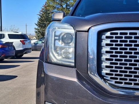 Used 2016 GMC Yukon XL Denali w/ Open Road Package image 9